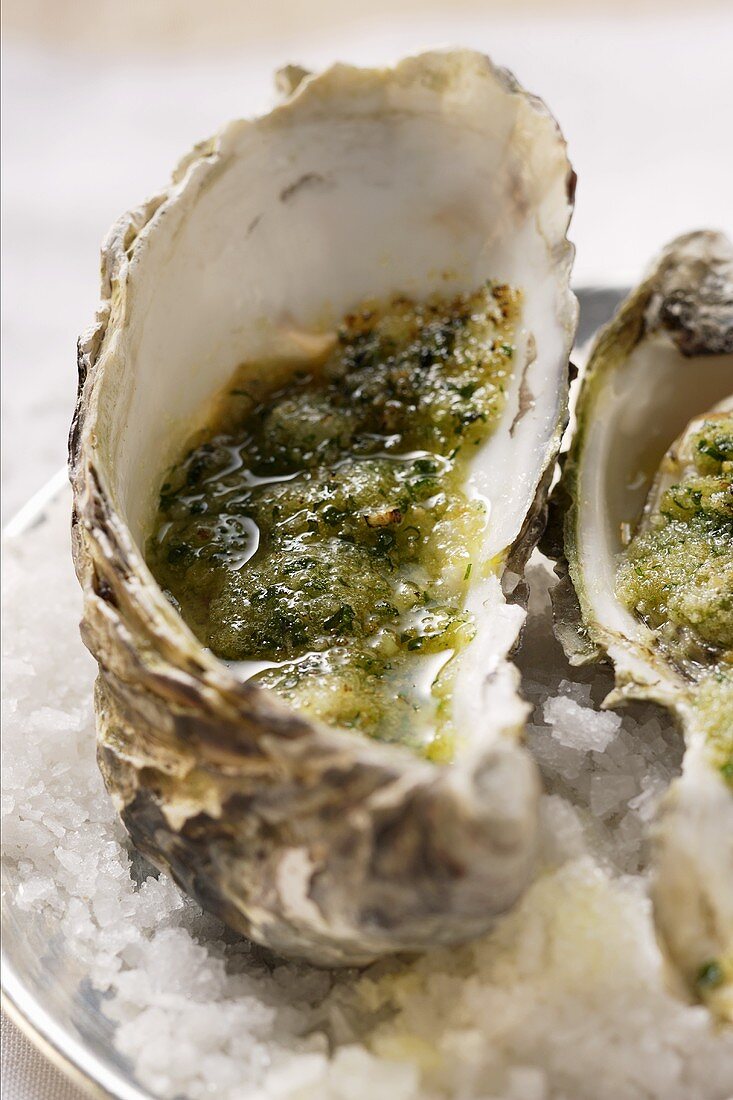 Baked oysters with herb breadcrumbs