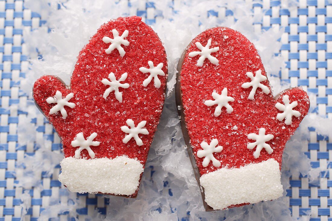 Handschuhe aus Schokoladenkrokant zu Weihnachten