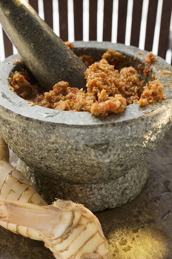 Chili paste with galanga in mortar