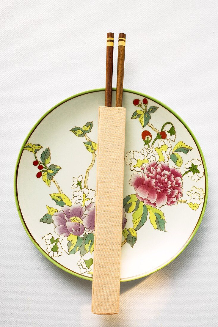 Chinese plate and chopsticks