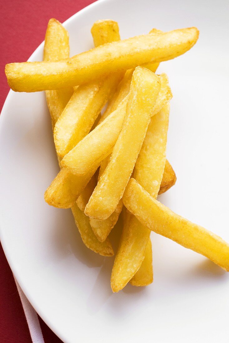 Pommes frites auf Teller