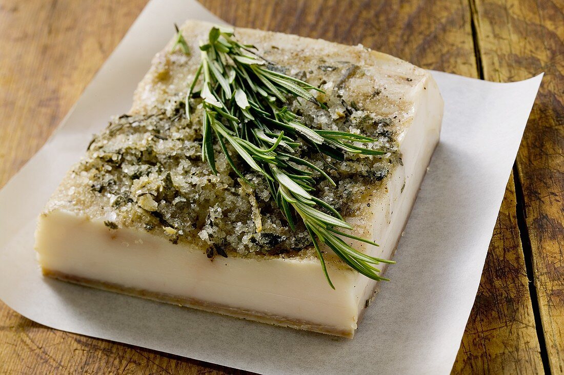 Bacon fat from Tuscany with rosemary