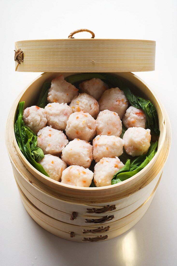 Shrimp balls in bamboo steamer (Thailand)