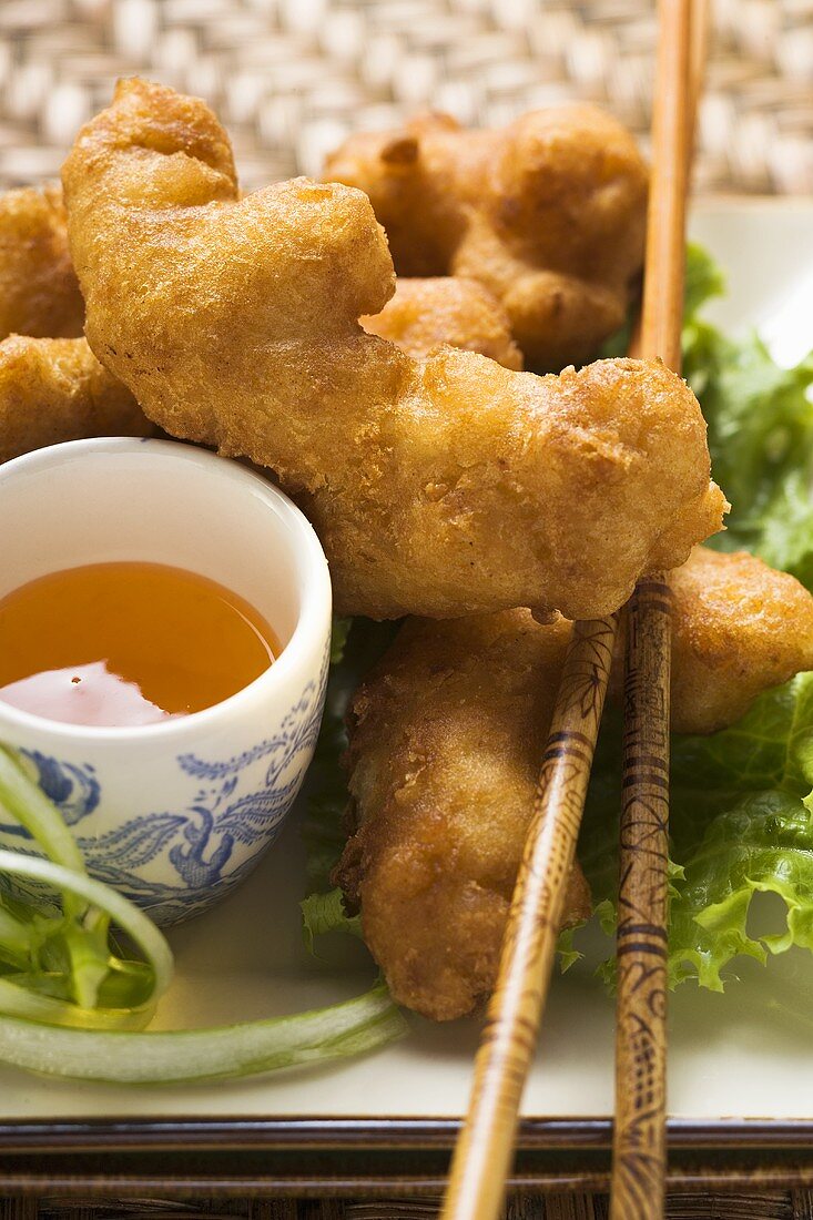 Asian chicken nuggets with apricot sauce