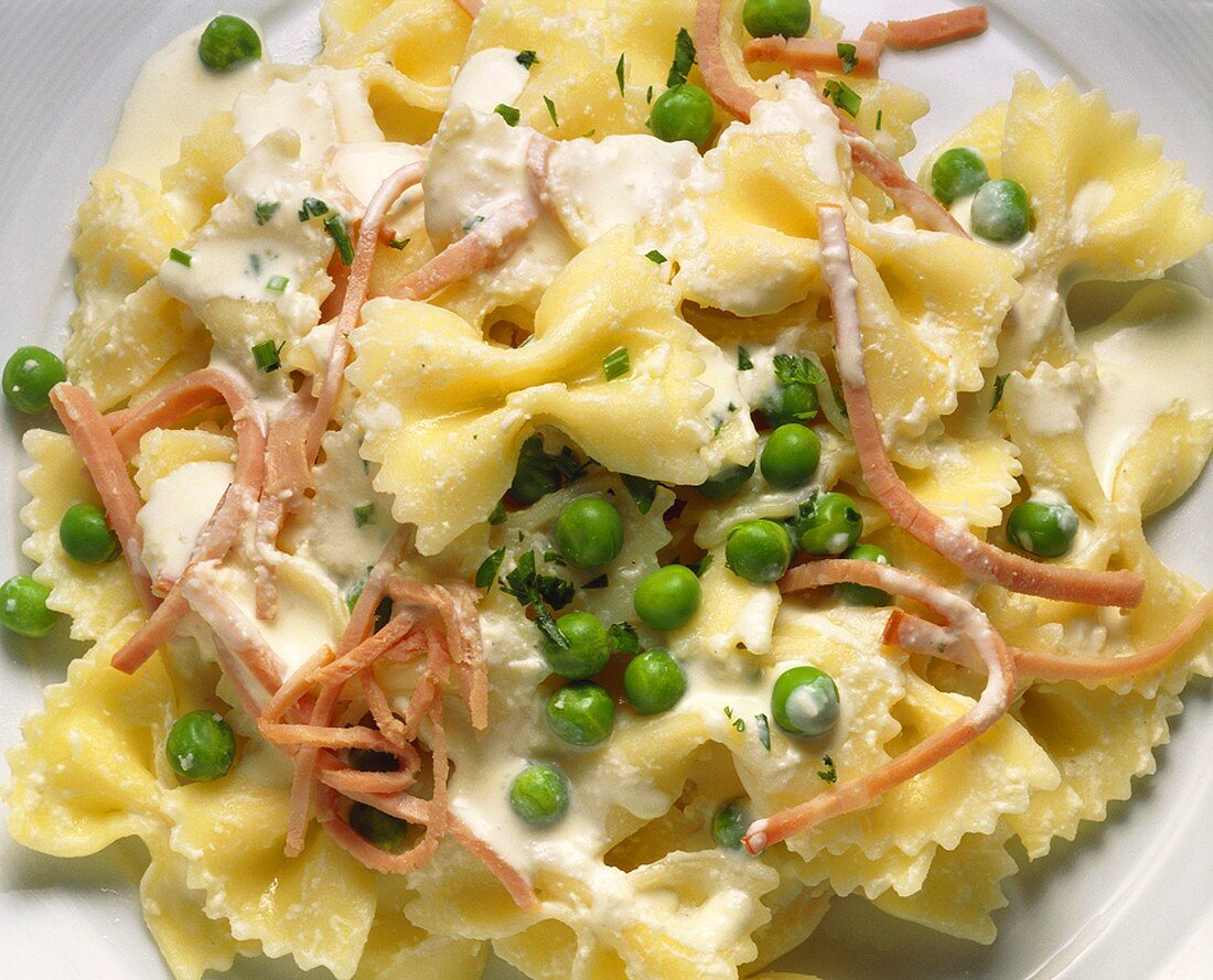 Farfalle Salad with Green Peas & Ham