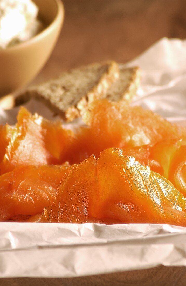 Smoked salmon (close-up)