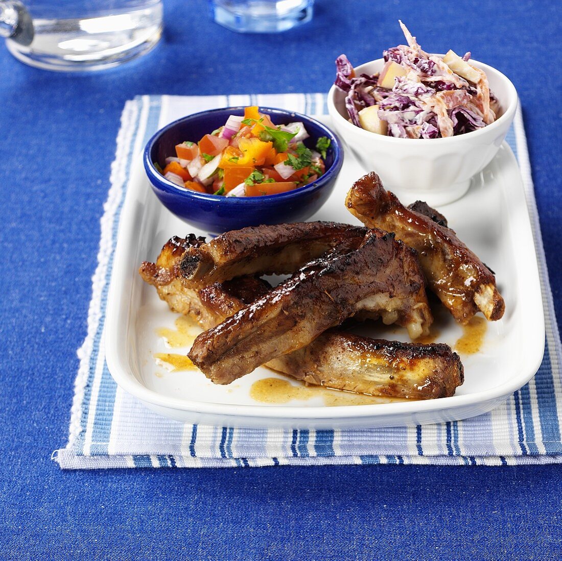 Spare-ribs with side-salad and coleslaw