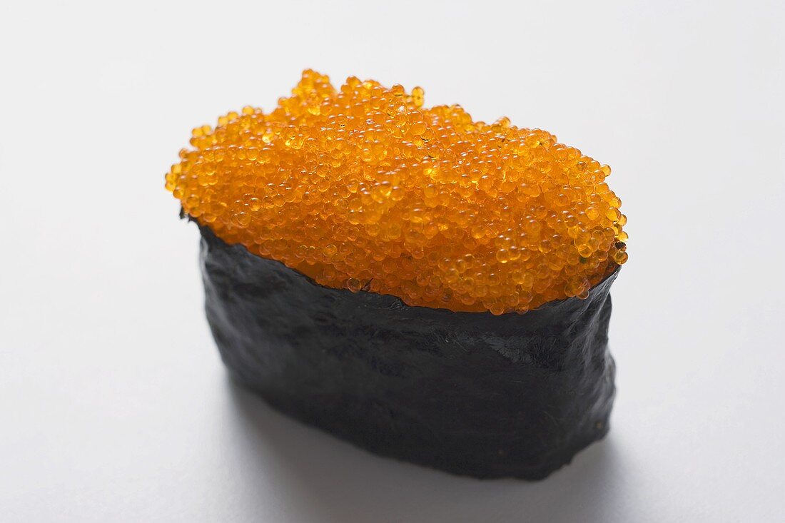 Gunkan sushi with tobiko (flying fish caviar)