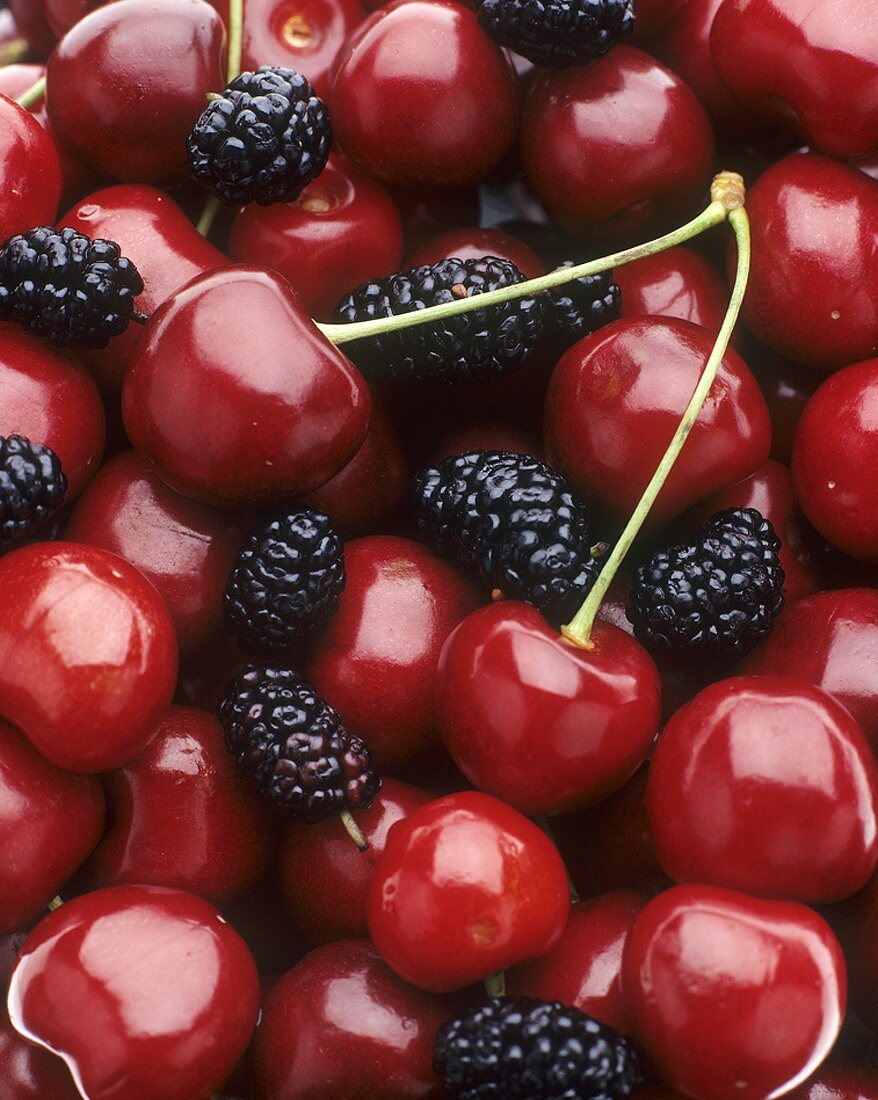 Cherries and mulberries (full-frame)