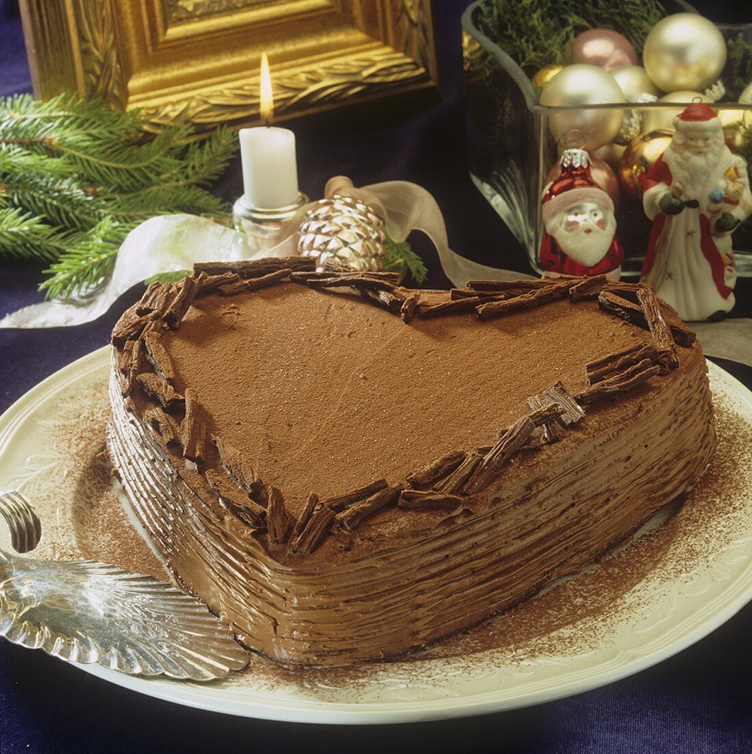 Heart-shaped chocolate cake for Christmas
