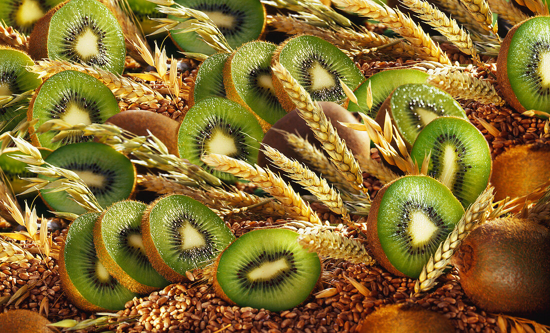 Kiwi mit Getreide