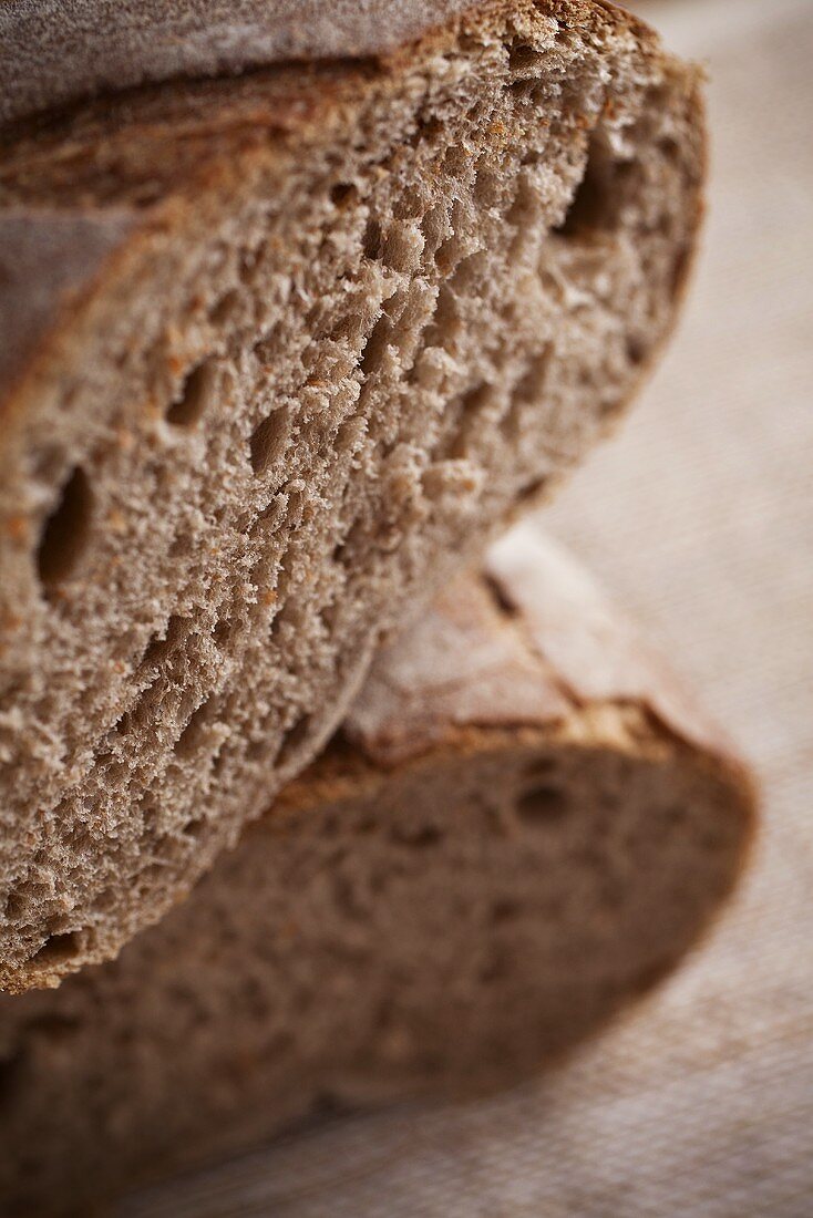 Angeschnittene Brote