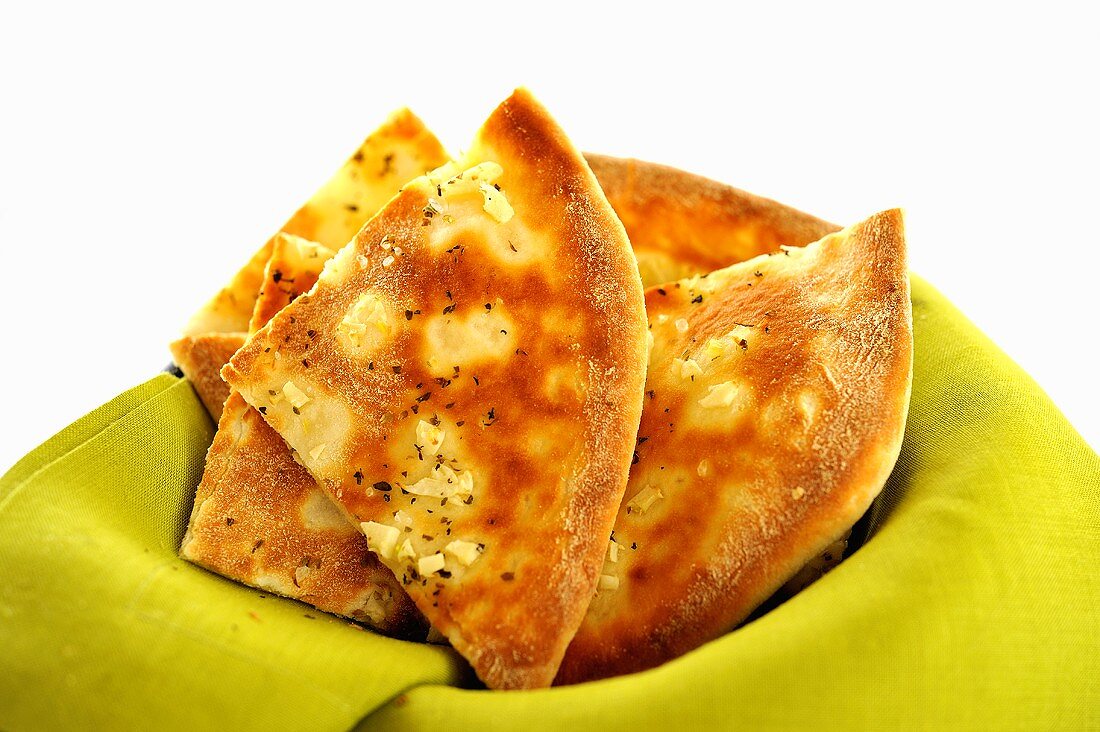 Pizza bread with garlic and thyme