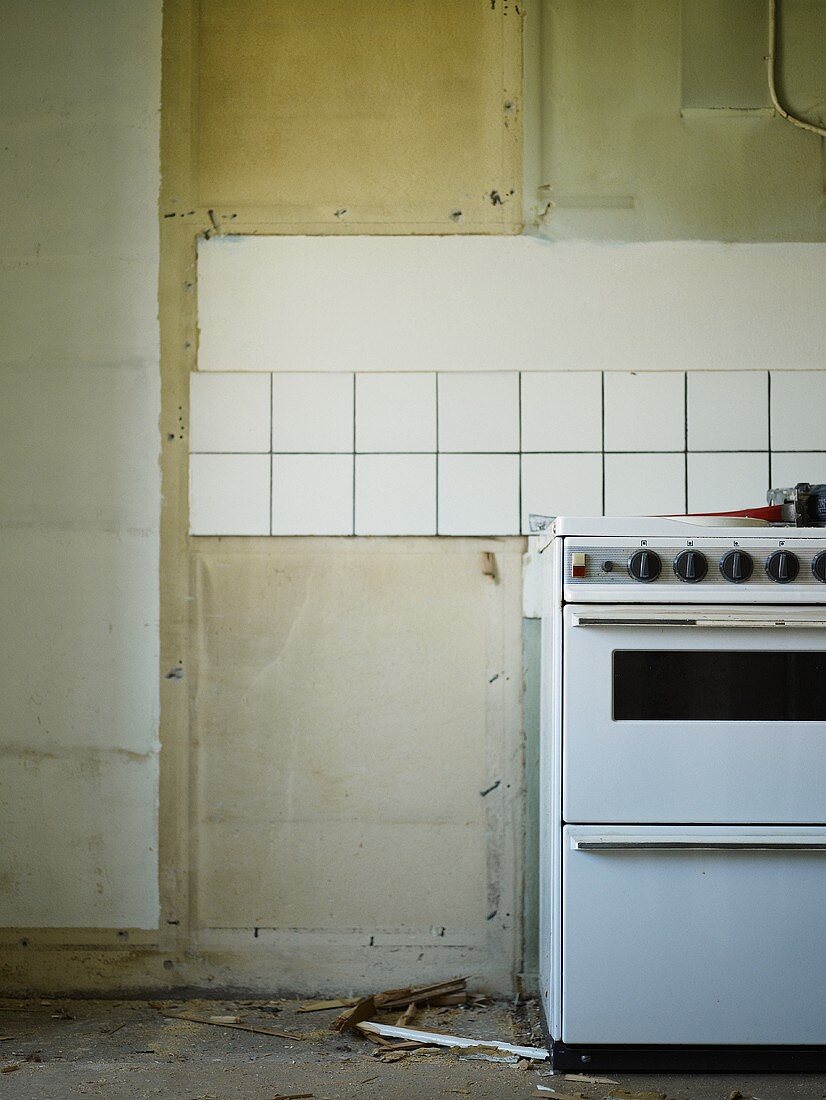 Empty kitchen with a range