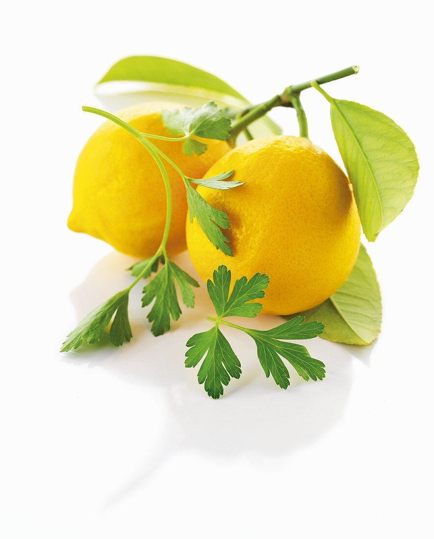 Zitronen und Petersilie