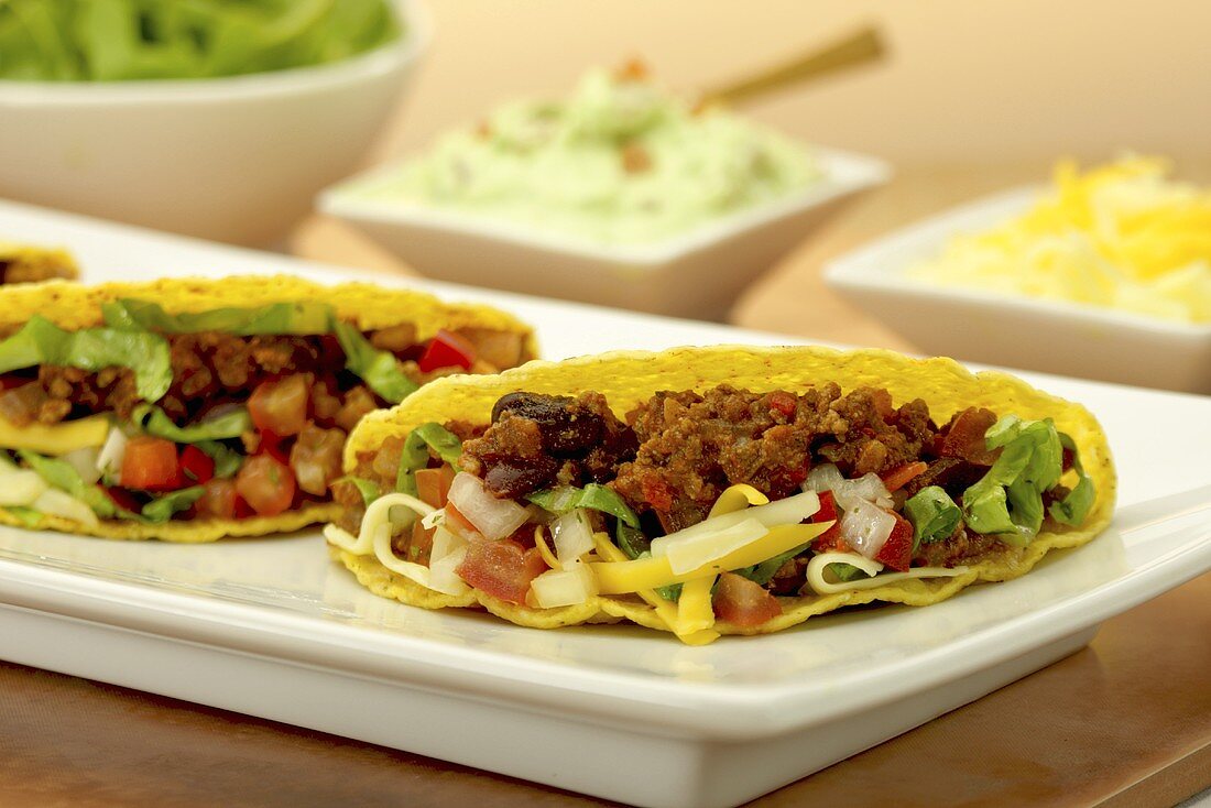 Tacos with chilli con carne