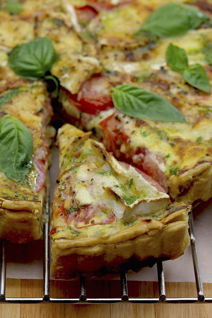 Tomato quiche with brie and basil