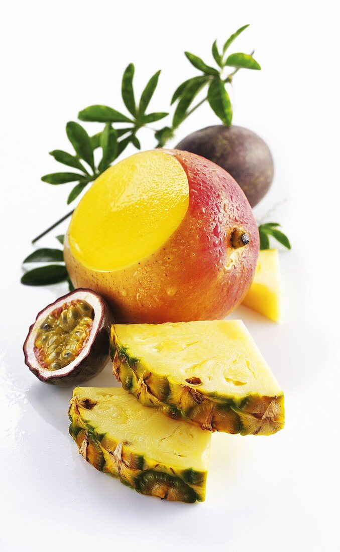 Ananas, Mango und Passionsfrucht