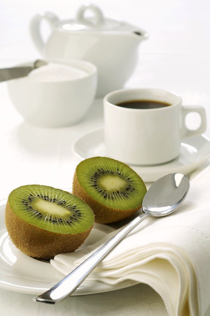 Kiwi fruit and coffee for breakfast