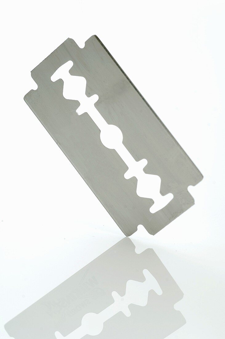 Razor blade