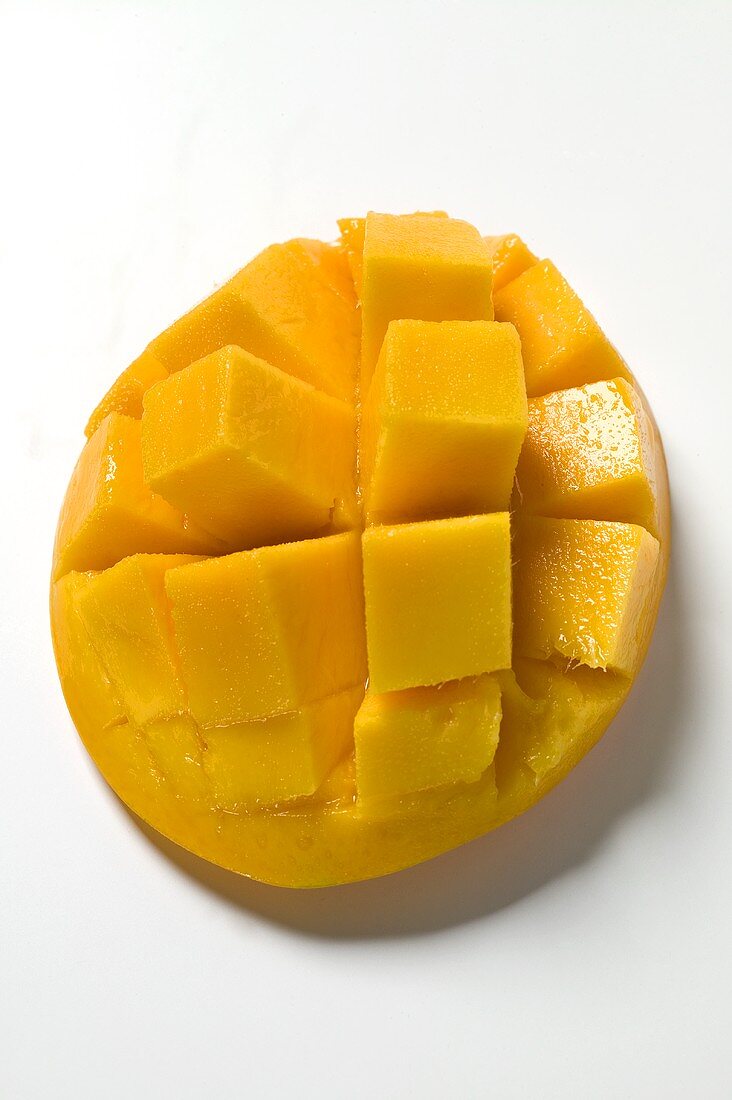 Frische Mango, aufgeschnitten