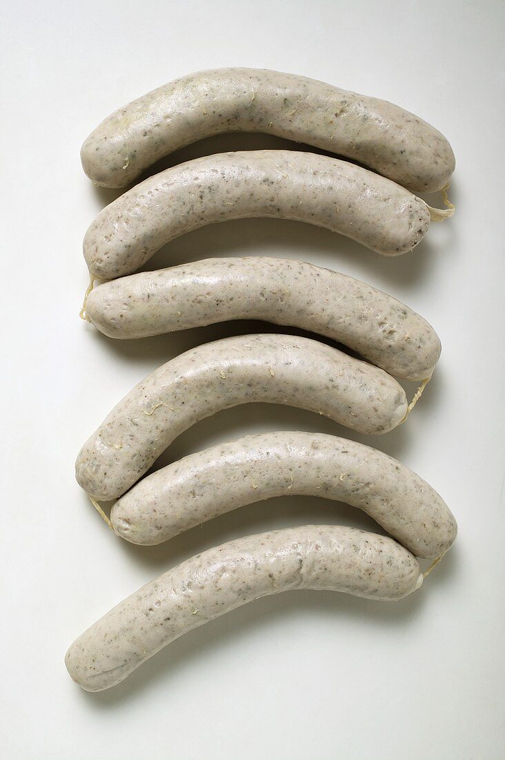 Sechs frische Weisswürste