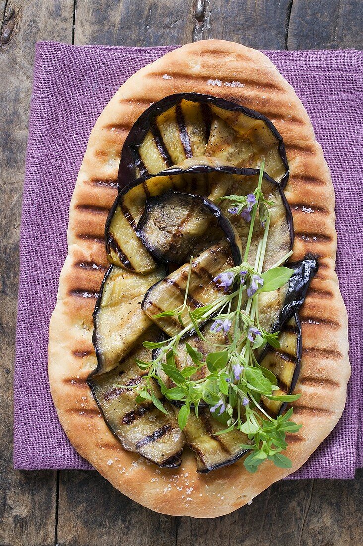 Pizza bread with grilled aubergines