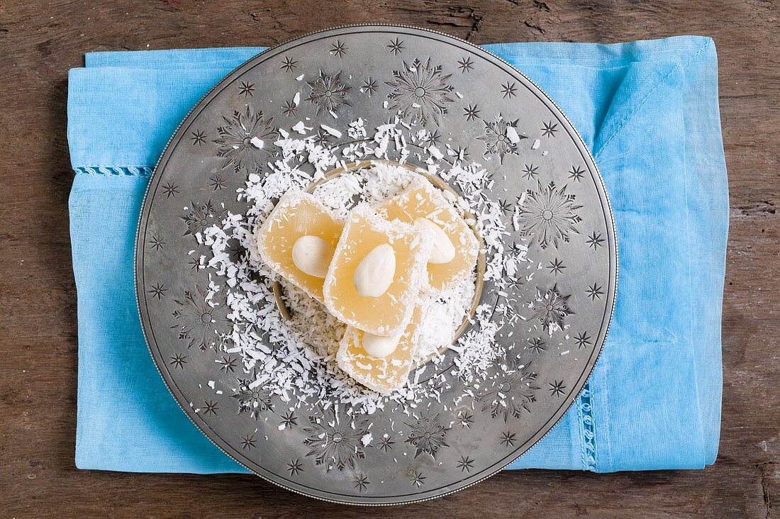 Turkish Delight mit Mandeln und Kokos