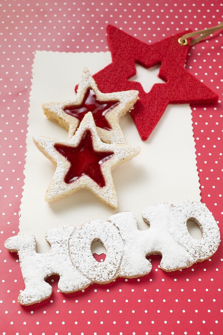 Marmeladenplätzchen und Lebkuchenschrift HOHO zu Weihnachten