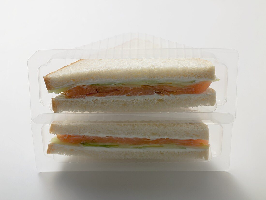 Verpackte Sandwiches zum Mitnehmen