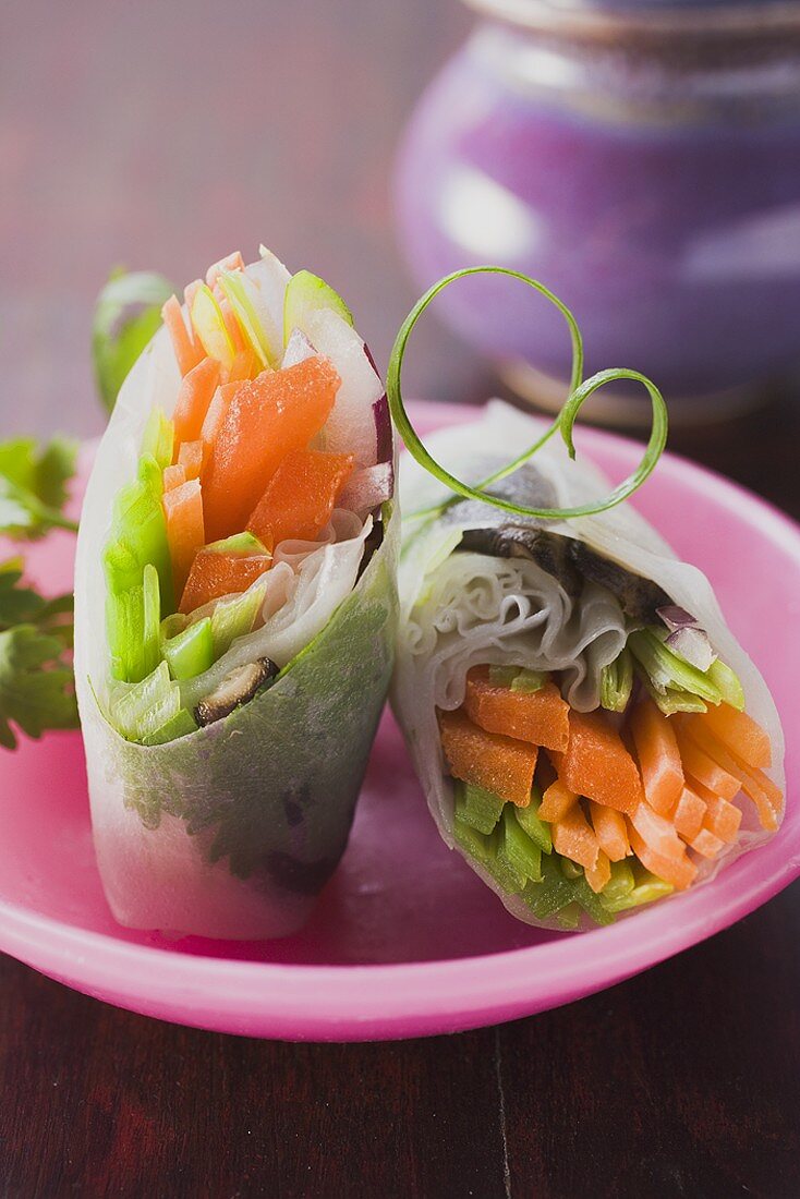 Vietnamese spring rolls with vegetable filling