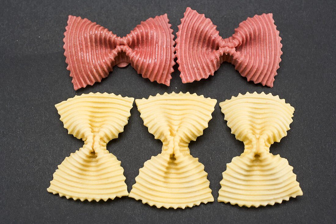 Five farfalle (red and yellow)