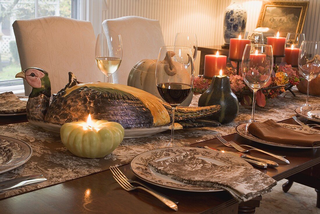 Festive table laid for Thanksgiving (USA)