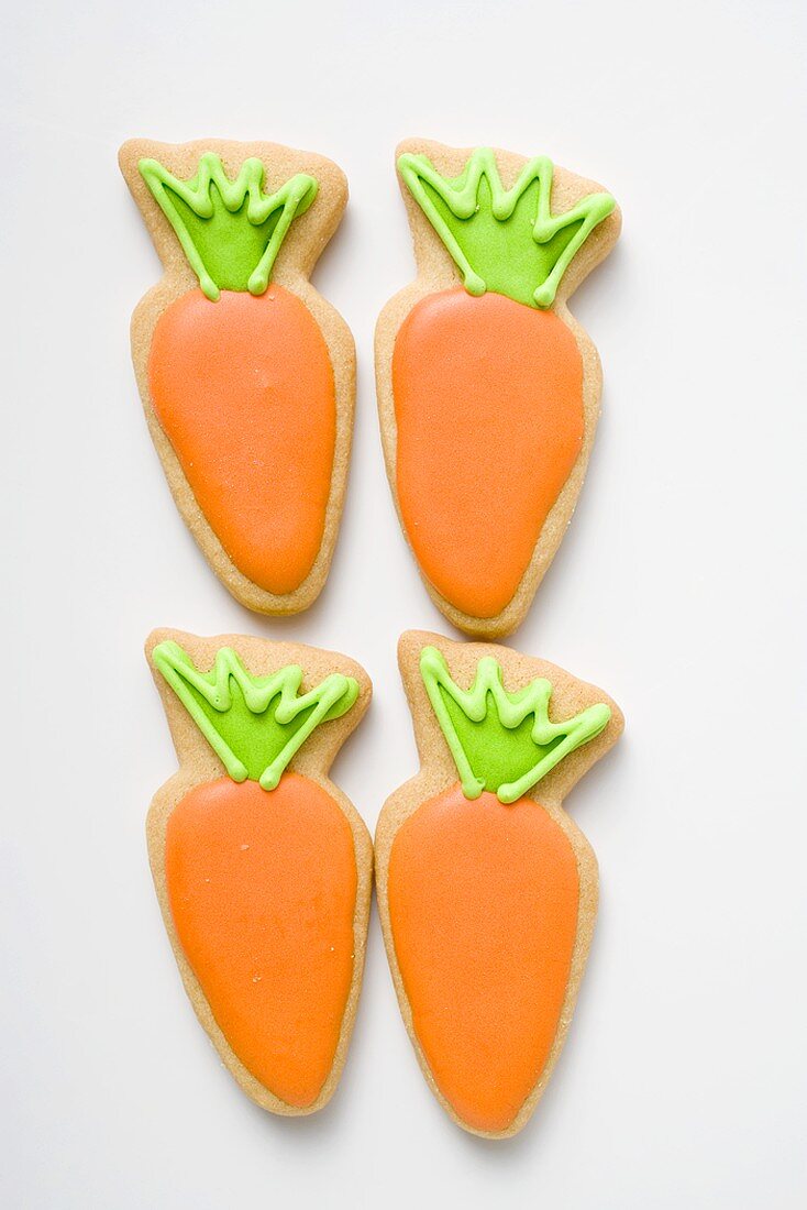 Four Easter biscuits (carrots)
