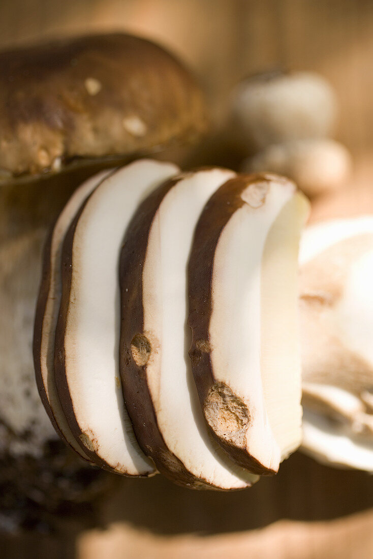 Ceps, whole and sliced (close-up)