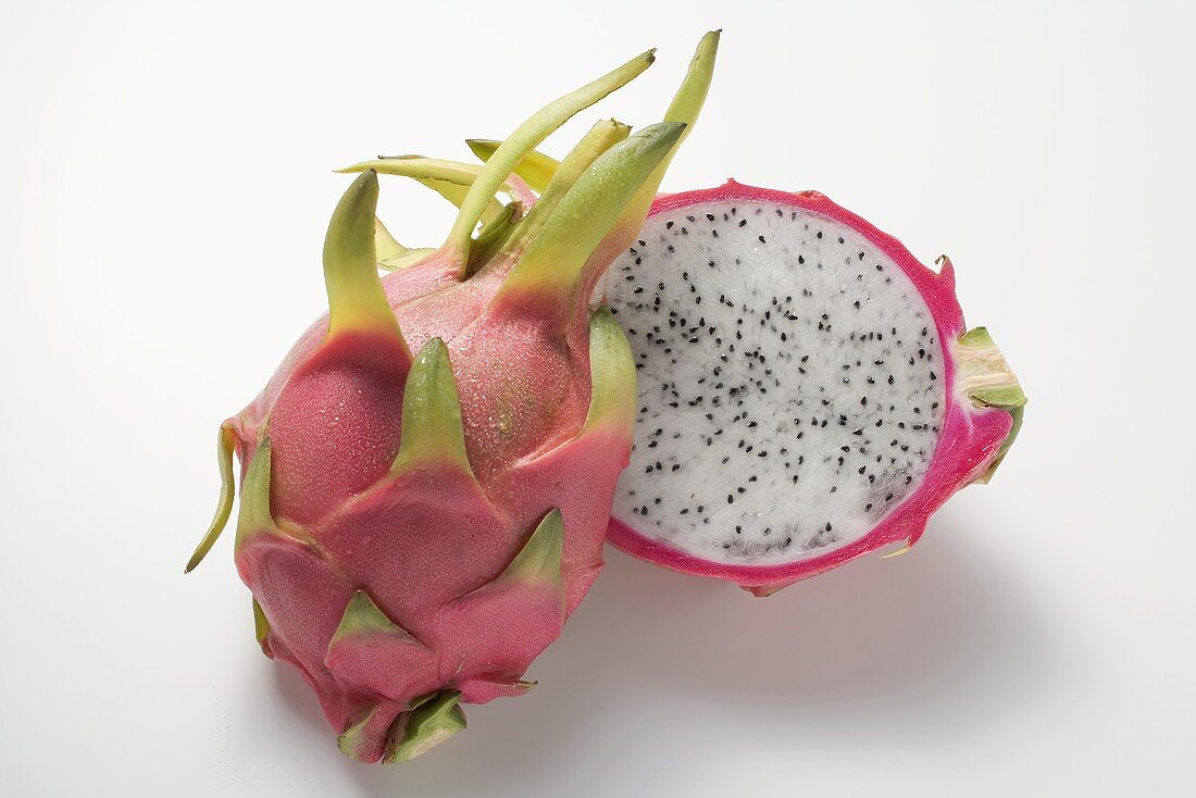 Pitahaya, halbiert