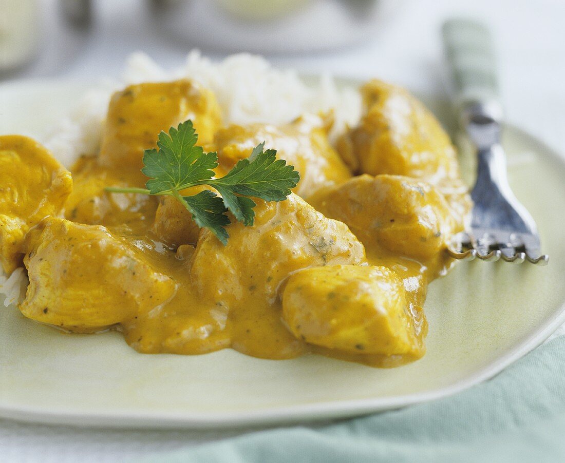 Indisches Chicken Korma (Hähnchen in Mandel-Curry-Sauce)