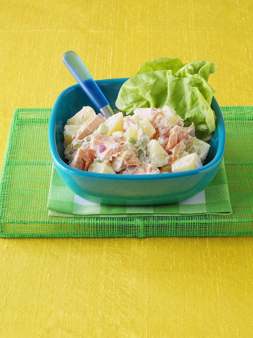 Kartoffel-Lachs-Salat mit Meerrettichcreme