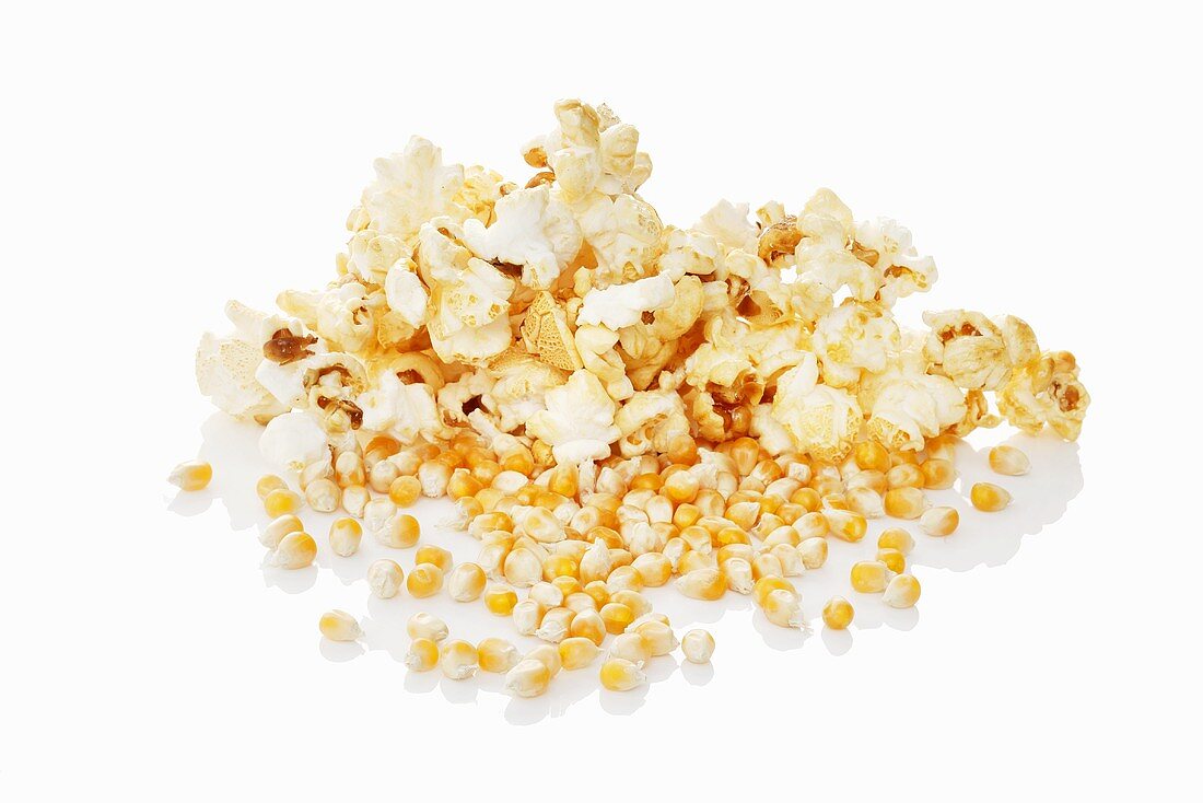 Popcorn und Maiskörner