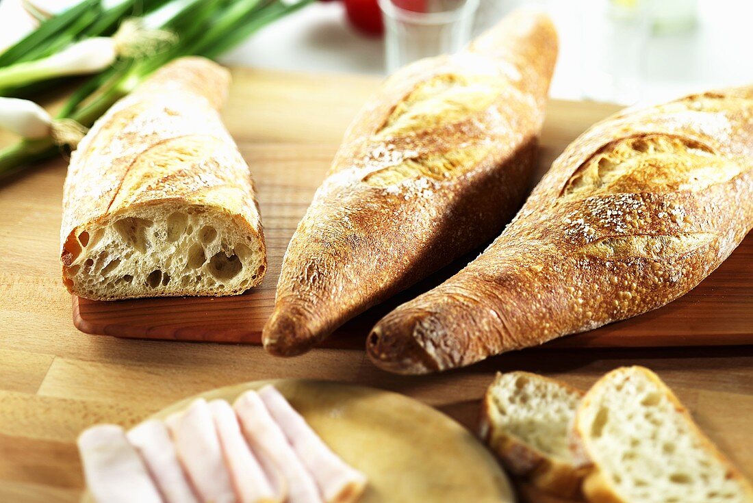 Pain de campagne on a chopping board