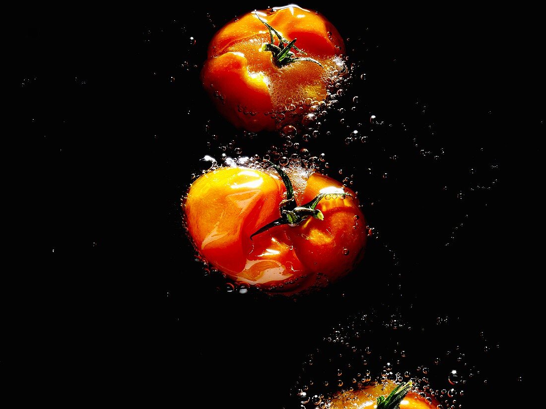 Tomatoes in hot oil