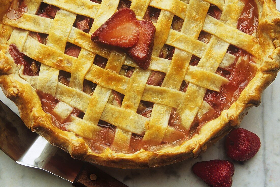 Strawberry Rhubarb Pie; From Above