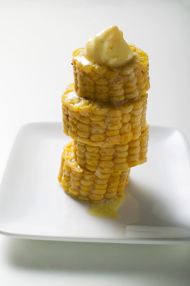 Corn cobs with garlic butter