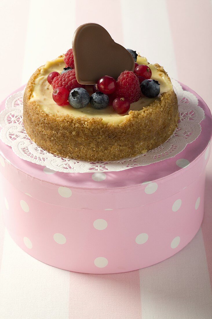 Mini-cheesecake with mixed berries