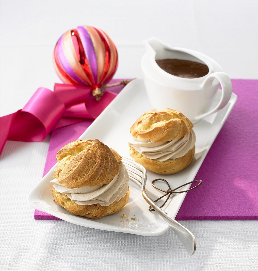 Cream puffs with chocolate cream