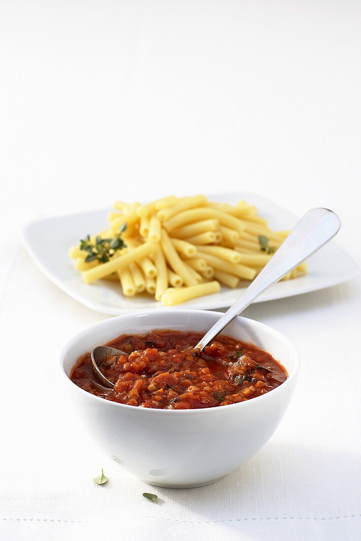 Macaroni with vegetarian Bolognese
