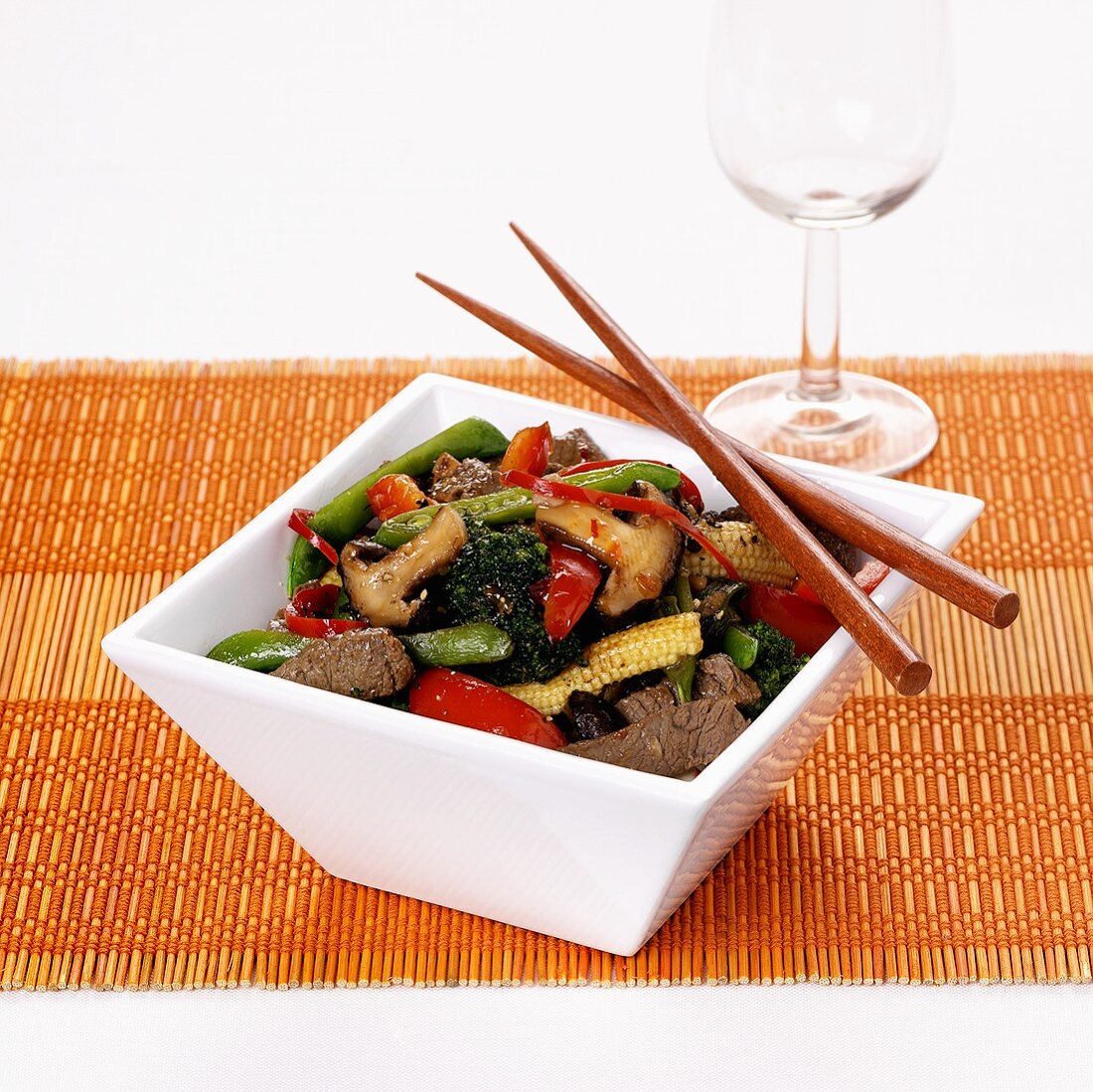Sweet and sour beef with vegetables