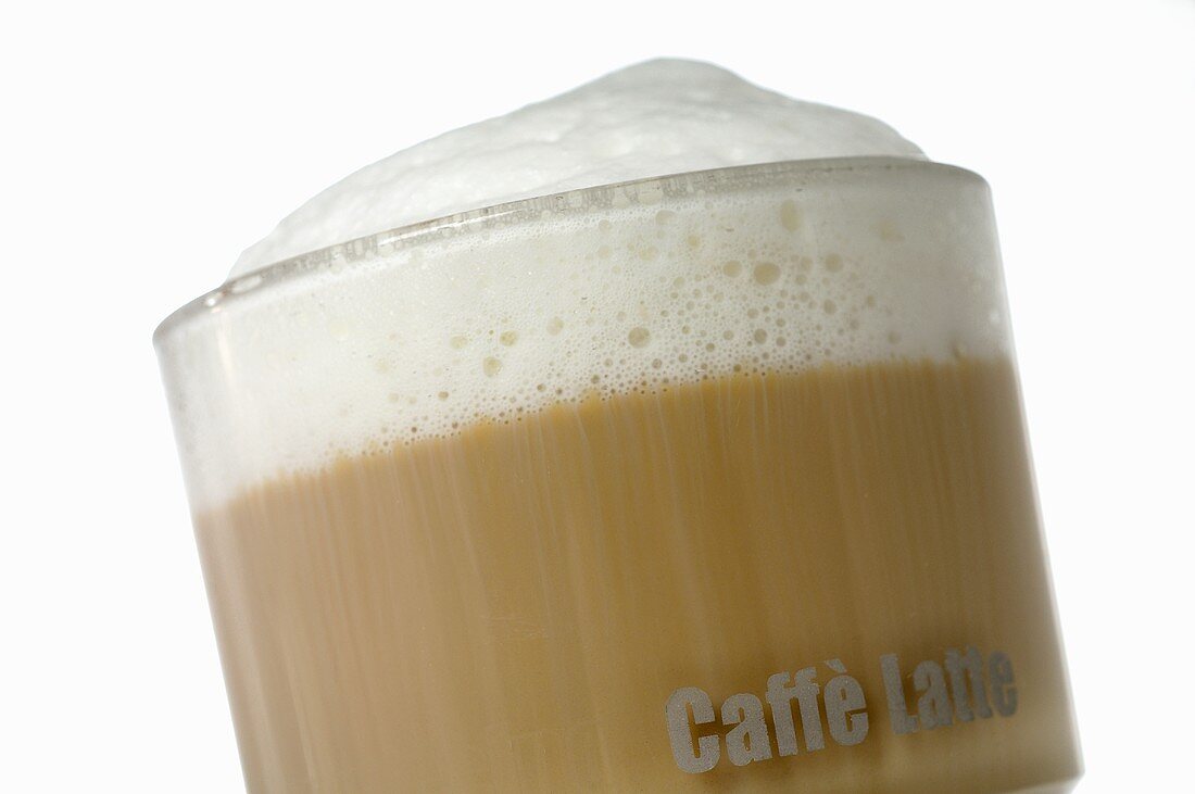 Caffelatte (Heiße Milch mit Espresso, Italien)