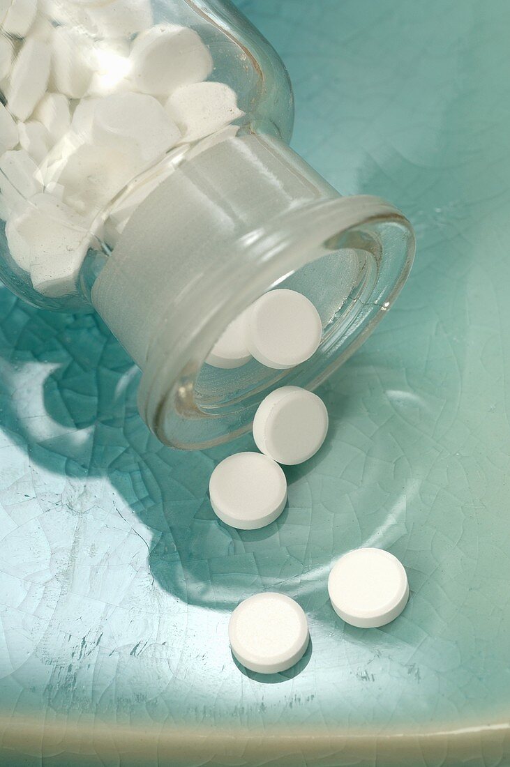 Schüssler Salts: tablets in apothecary jar