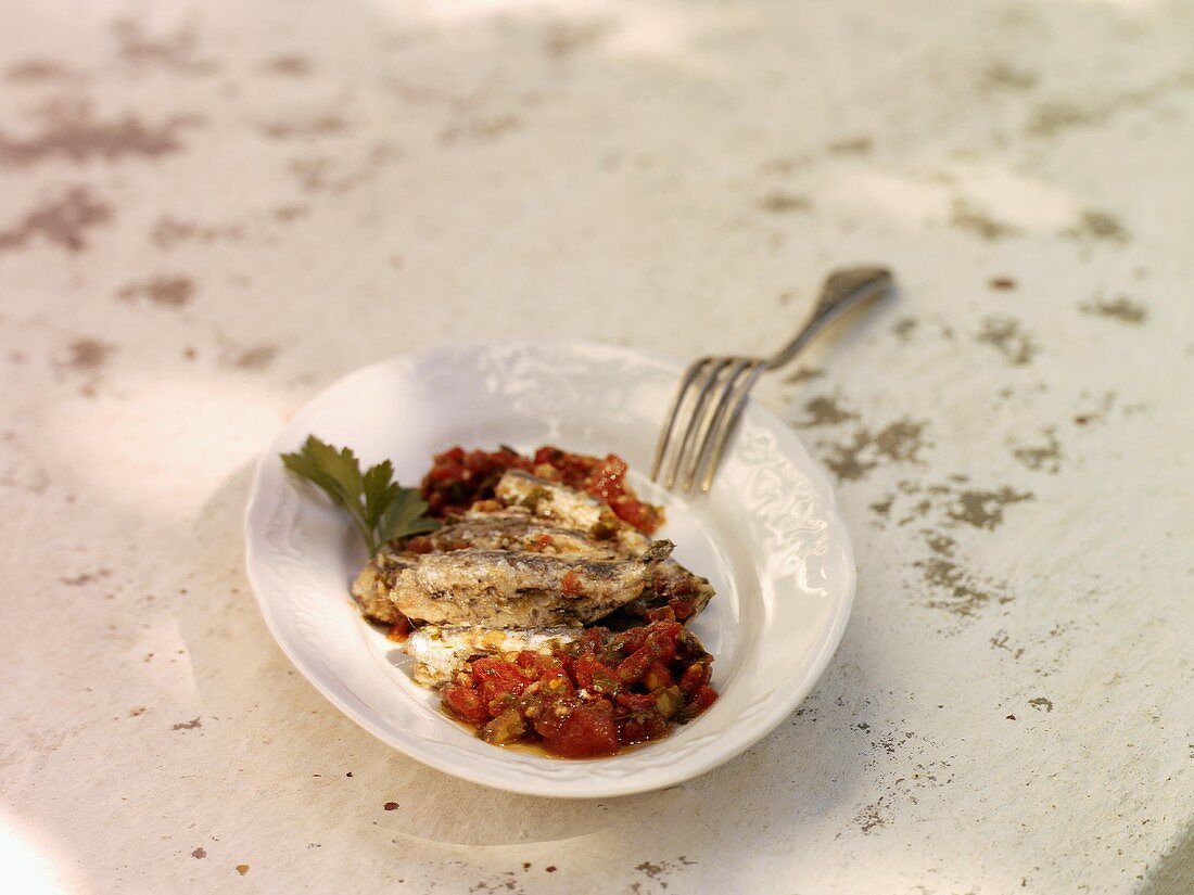 Grilled sardines with peppers